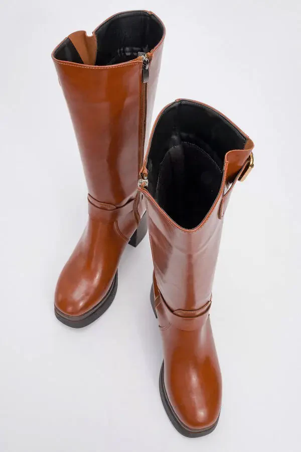 Women's Platform Heeled Zipper Boots - 2