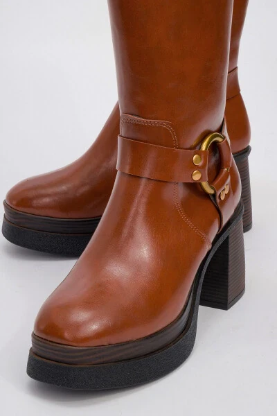 Women's Platform Heeled Zipper Boots - 3