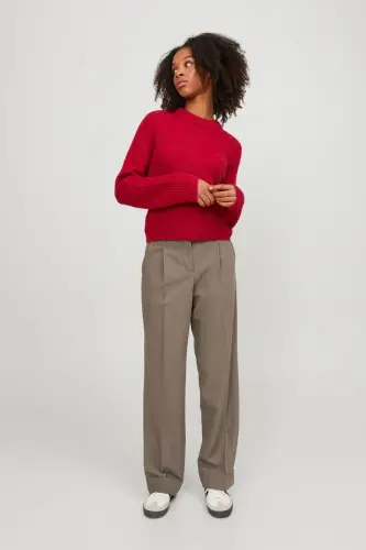 Women's Pleated Fabric Pants - Mary - 1