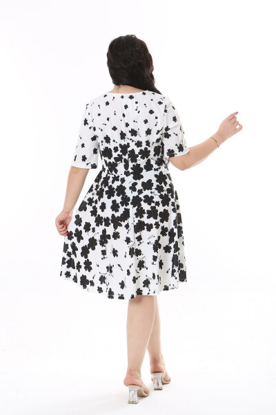 Women's Plus Size Black Bicycle Collar Floral Print Dress 65N38159 - 12