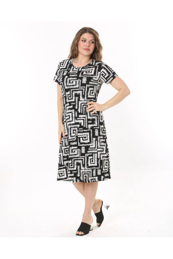 Women's Plus Size Midi Dress with Bike Neck Patterned Short Sleeve 24133 - 1