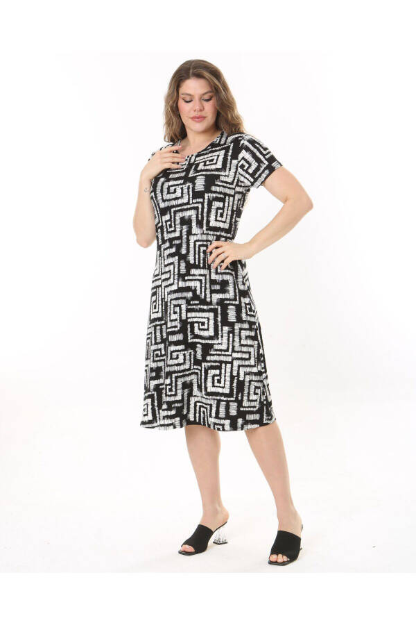 Women's Plus Size Midi Dress with Bike Neck Patterned Short Sleeve 24133 - 2