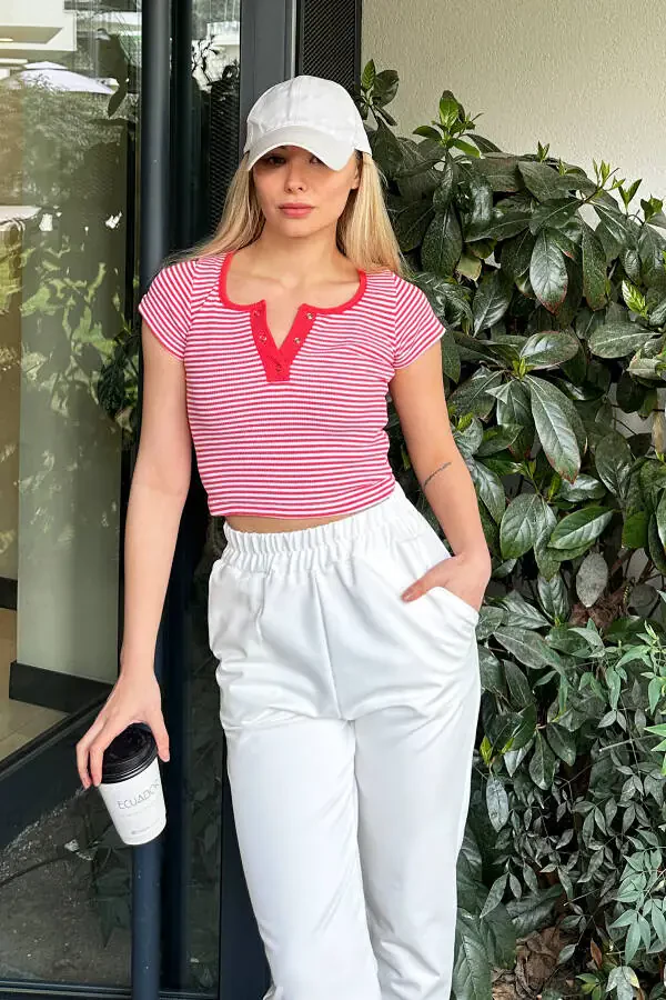 Women's Pomegranate Flower Buttoned Striped Crop Knit Blouse ALC-X11552 - 4