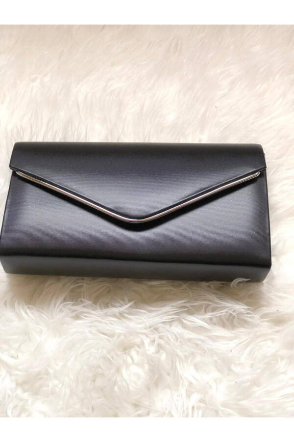 Women's Portfolio Black Leather Bag - 2