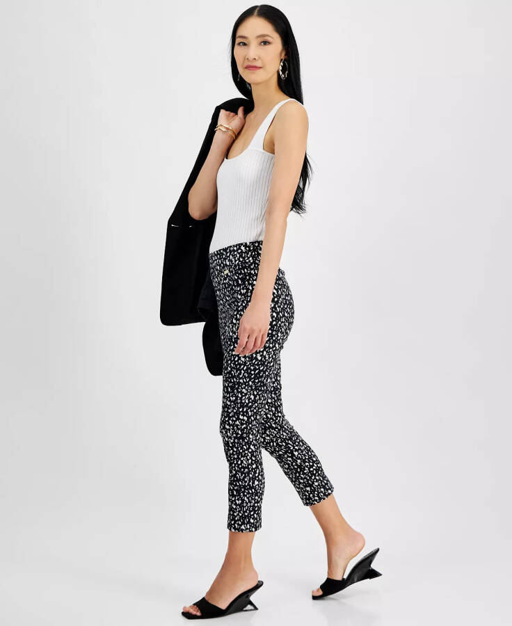 Women's Printed Capri Pants, Created for Modazone Micro Spots B - 7