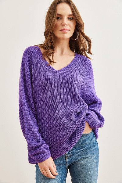 Women's Purple V-Neck Cable Knit Oversize Knit Tunic - 2