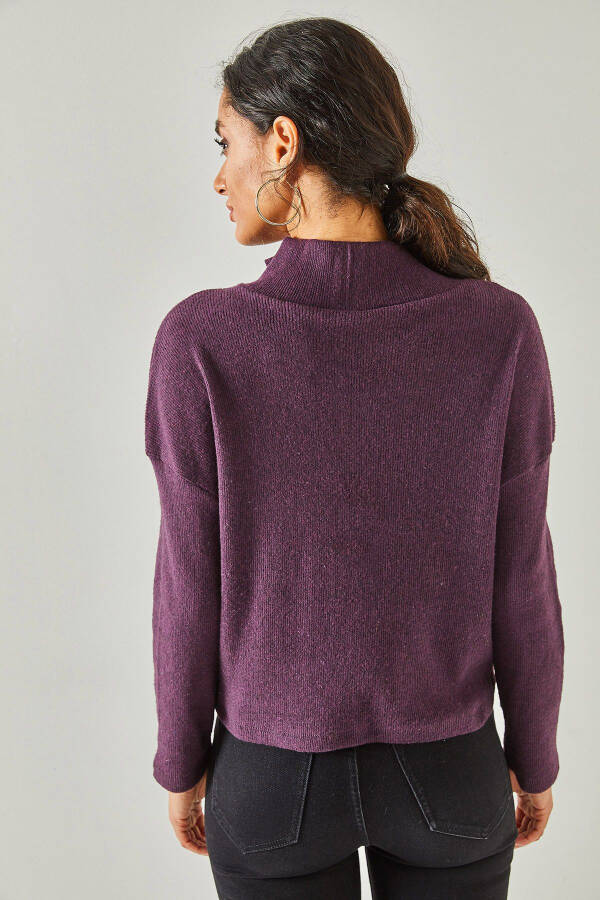 Women's Purple Zippered High Neck Thistle Cardigan KZK-19000640 - 4