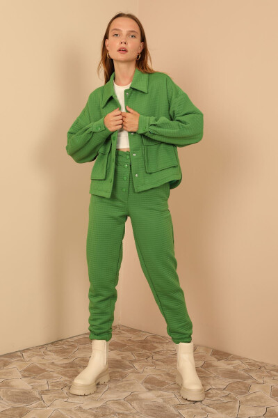 Women's Quilted Fabric Ankle Length Full Fit Snap Detail Pants - Green - 4