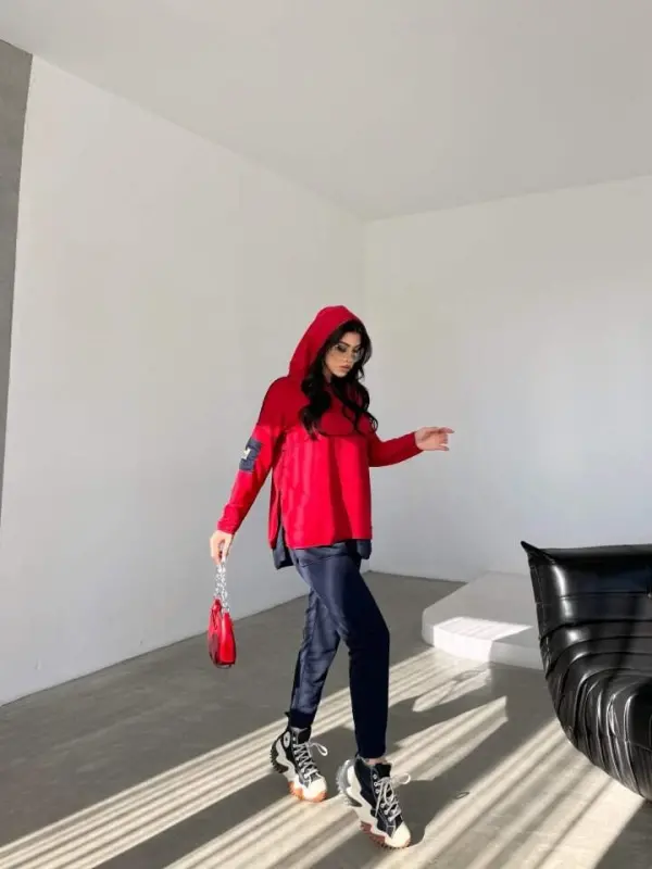 Women's Red Hooded Skirt Hem Detail Crest Reverse Stitch Appearance Two Piece Set - 7