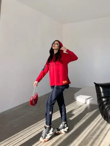 Women's Red Hooded Skirt Hem Detail Crest Reverse Stitch Appearance Two Piece Set - 9