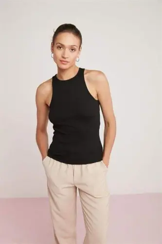 Women's Ribbed Look T-Shirt Halter Neck Black Tank Top - 6