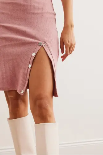 Women's Rose Button Detailed Slit Plush - 6