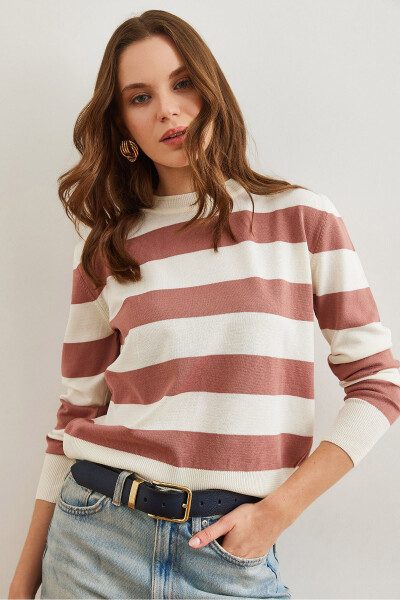 Women's Rose Pink Cyclist Neckline Striped Knitted Sweater KZK-19000904 - OLALOOK (1)