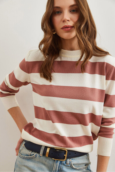 Women's Rose Pink Cyclist Neckline Striped Knitted Sweater KZK-19000904 - 5