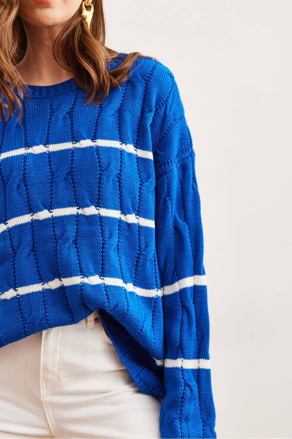 Women's Saks Blue Hair Braided Lines Detailed Knitted Sweater KZK-19000919 - 4