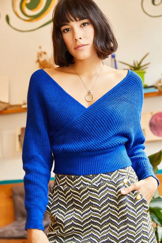 Women's Sax Blue Front Back V Neck Crop Knit Sweater KZK-19000076-Sax Blue - 4