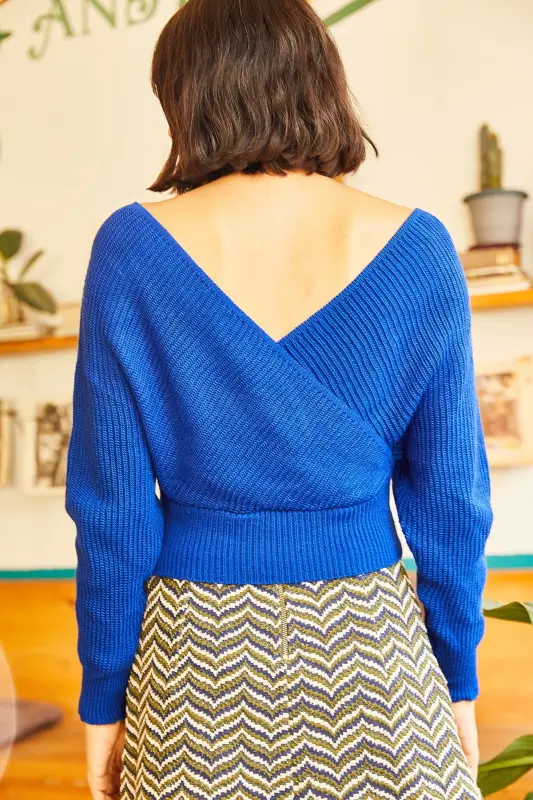 Women's Sax Blue Front Back V Neck Crop Knit Sweater KZK-19000076-Sax Blue - 6