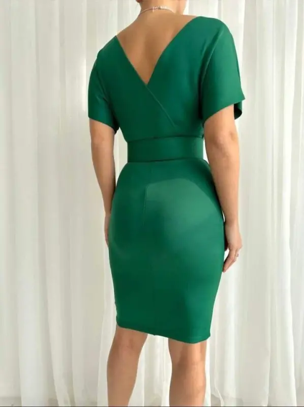 Women's Scuba Crepe V-Neck and Back Detailed Dress - 4