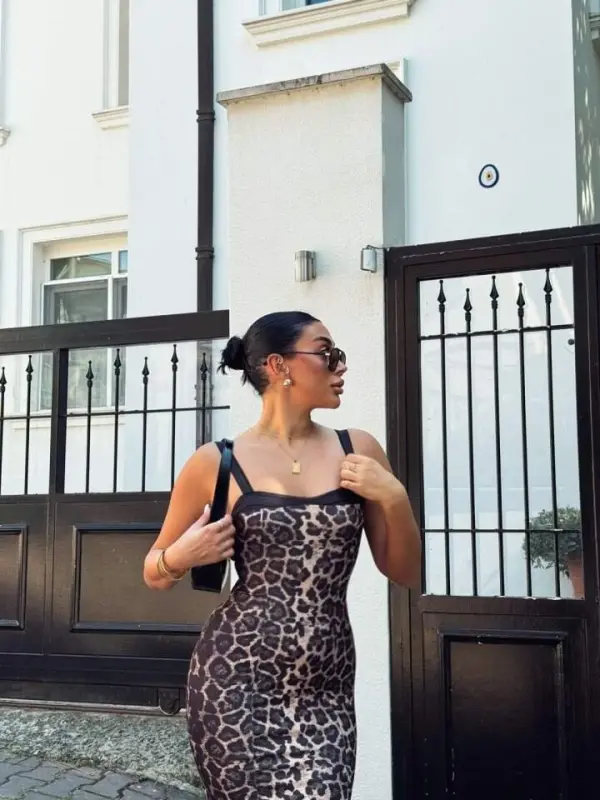 Women's Scuba Fabric Digital Leopard Print Midi Dress - 3