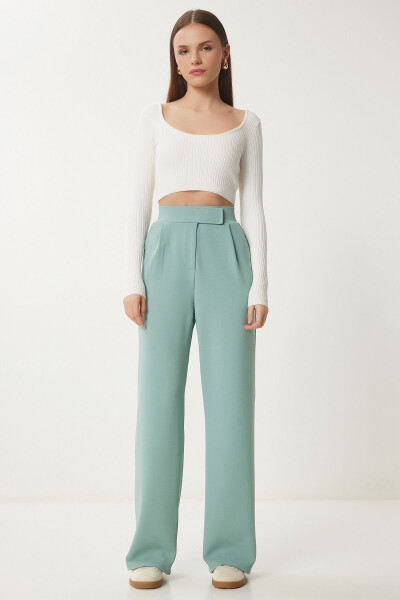 Women's Sea Green Belted Relaxed Woven Trousers RV00150 - HAPPINESS İSTANBUL