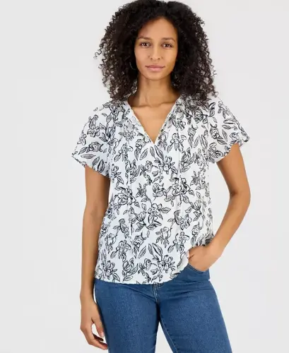 Women's Seersucker Split-Neck Flutter Sleeve Top, Created for Modazone - Bloom Bright White - 3