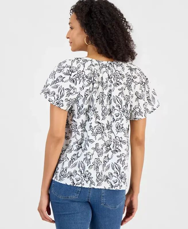Women's Seersucker Split-Neck Flutter Sleeve Top, Created for Modazone - Bloom Bright White - 1