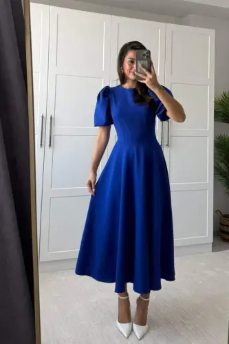 Women's Short Balloon Sleeve Crew Neck Oversized Crinkle Crepe Dress - 7