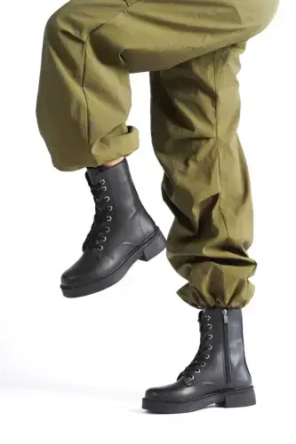 Women's Short Boot-Black.TA - 1