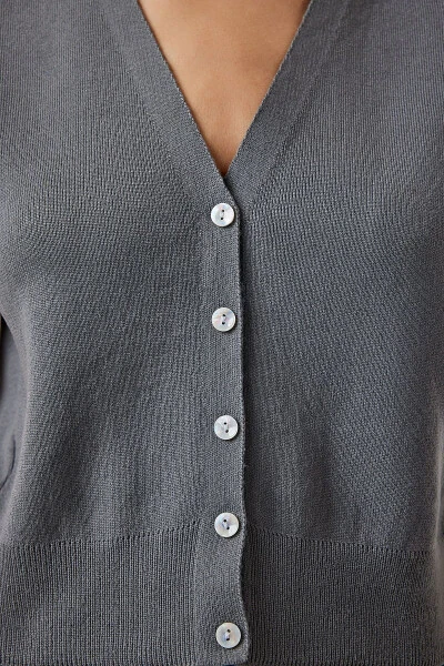 Women's Short Knit Cardigan with Grey Buttons YY00206 - 4