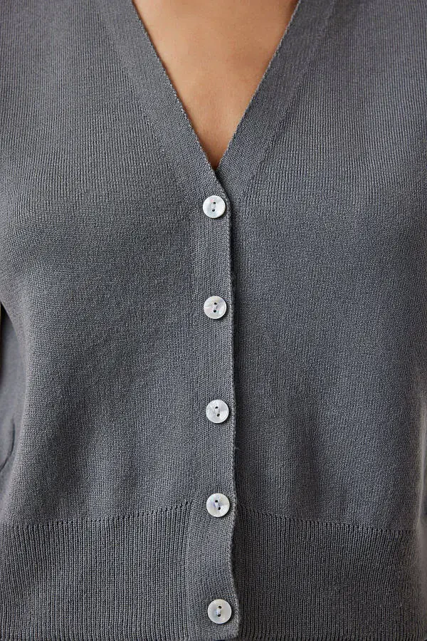 Women's Short Knit Cardigan with Grey Buttons YY00206 - 4