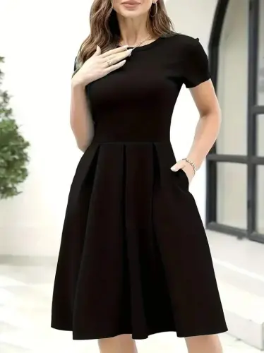 Women's Short Sleeve Crew Neck Front Pleated Crinkle Crepe Dress - 3