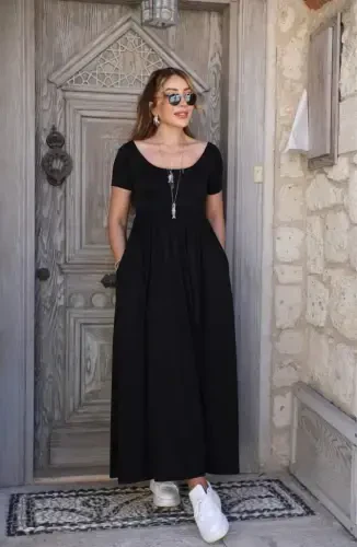Women's Short Sleeve Crew Neck Front Slit Pocketed Viscose Maxi Dress - 3