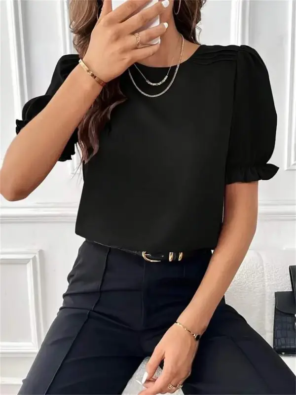 Women's Short Sleeve Crew Neck Guipure Sleeve Imported Crepe Blouse - BÜYÜKBEDENIZ