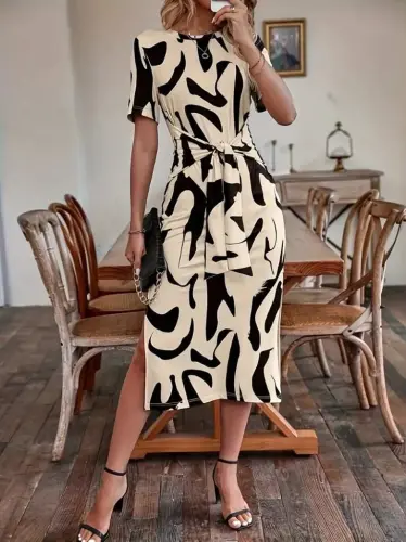 Women's Short Sleeve Crew Neck Patterned Tie Waist Side Slit Supreme Dress - 3
