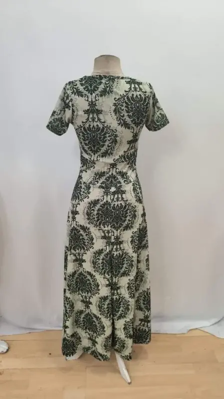 Women's Short Sleeve Crew Neck Polka Dot Maxi Knitted Crepe Dress - 5