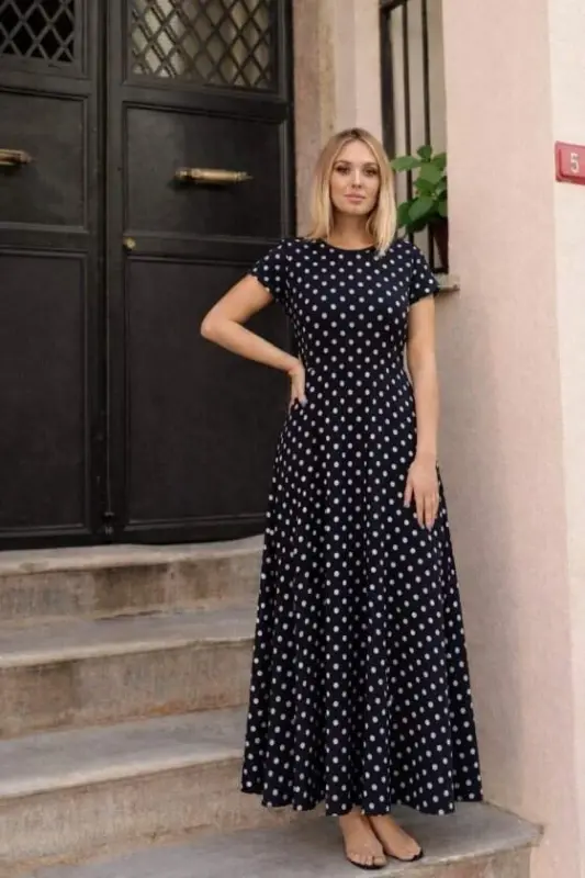 Women's Short Sleeve Crew Neck Polka Dot Maxi Knitted Crepe Dress - 4