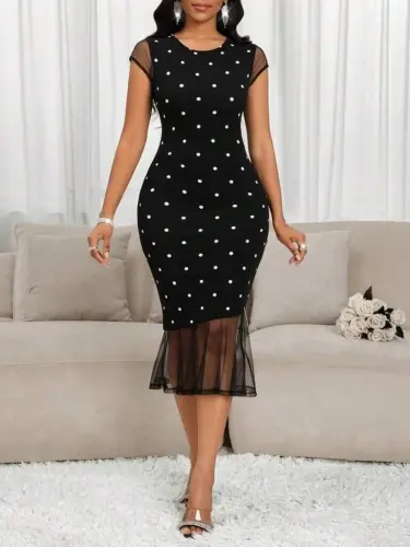 Women's Short Sleeve Crew Neck Polka Dot Tulle Detailed Knitted Crepe Dress - 6