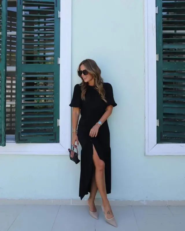 Women's Short Sleeve Crew Neck Side Slit Ruched Crinkle Crepe Dress - 2