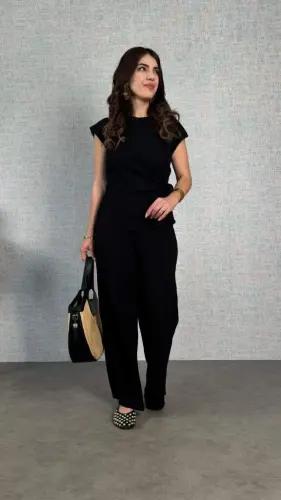 Women's Short Sleeve Crew Neck Side Tie Crinkle Blouse And Pants Two-Piece Set - 1