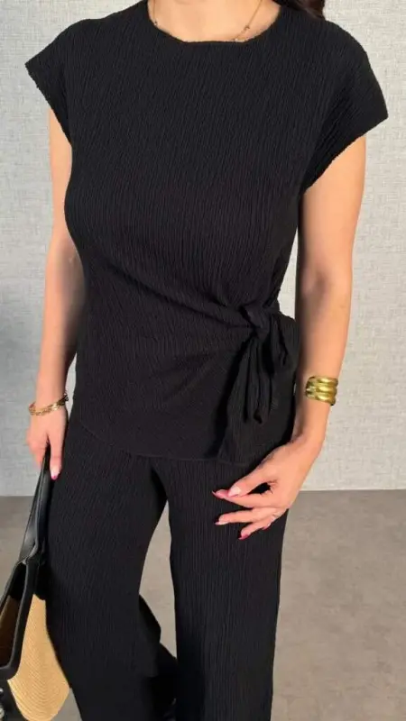 Women's Short Sleeve Crew Neck Side Tie Crinkle Blouse And Pants Two-Piece Set - 4