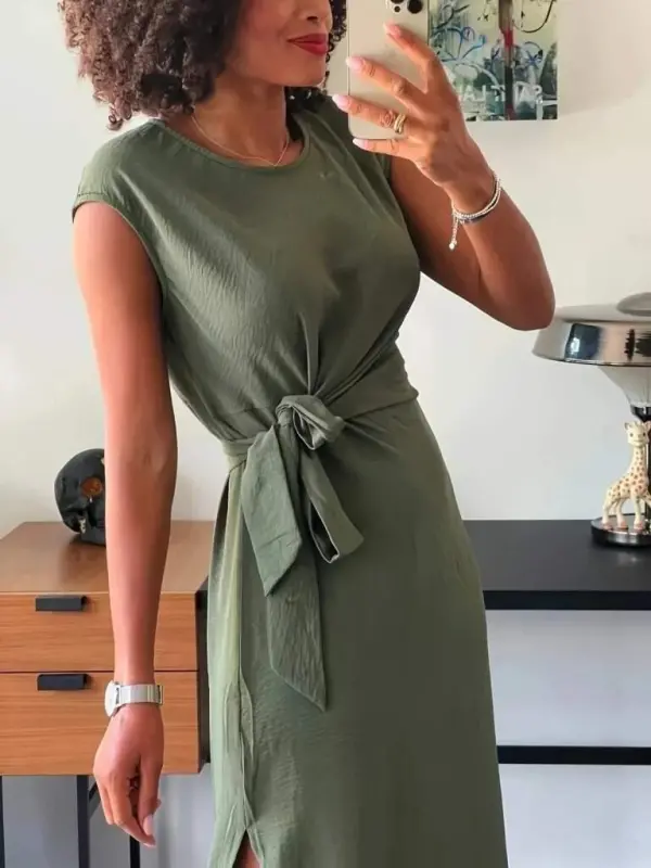 Women's Short Sleeve Crew Neck Tie Waist Slit Front Aerobin Dress - 2