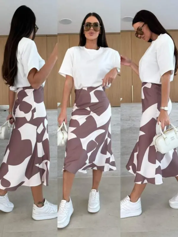 Women's Short Sleeve Crew Neck Viscose Blouse and Patterned Süprem Skirt Set - 2