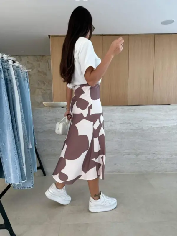 Women's Short Sleeve Crew Neck Viscose Blouse and Patterned Süprem Skirt Set - 4