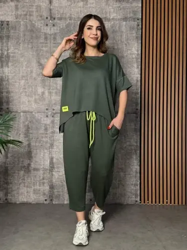 Women's Short Sleeve Crew Neck Viscose Two Thread Blouse and Pants Set - 1