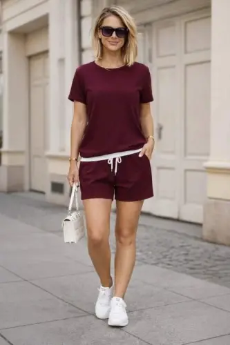 Women's Short Sleeve Crew Neck Viscose Two-Thread Fabric Blouse and Shorts Two-Piece Set - 1