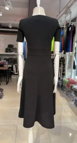 Women's Short Sleeve Crossover Neck Belt and Buckle Detail Crepe Dress - 5