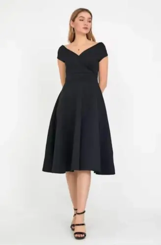 Women's Short Sleeve Crossover Neck Ruffled Crepe Dress - 4