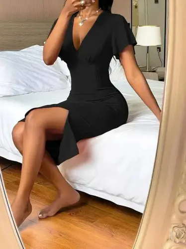 Women's Short Sleeve Deep V-Neck Slit Midi Crinkle Crepe Dress - 4