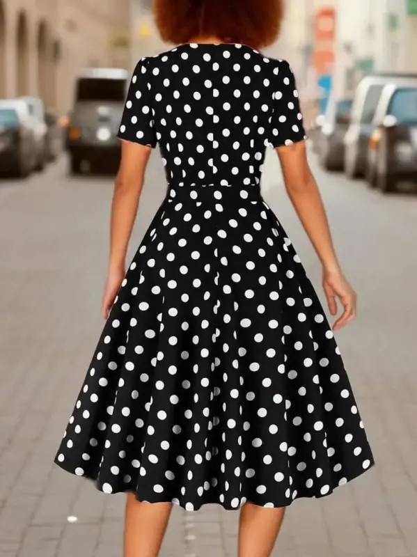 Women's Short Sleeve Geometric Collar Polka Dot Flared Midi Supreme Dress - 2