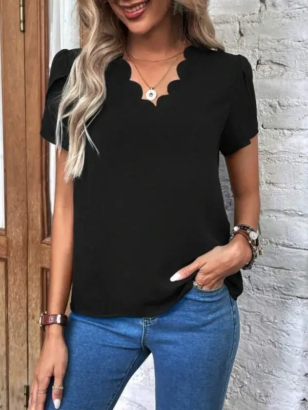 Women's Short Sleeve Laser V Neck Imported Crepe Blouse - BÜYÜKBEDENIZ